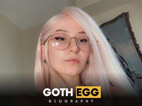 goth egg nude|Goth Egg Cumming with New Toys